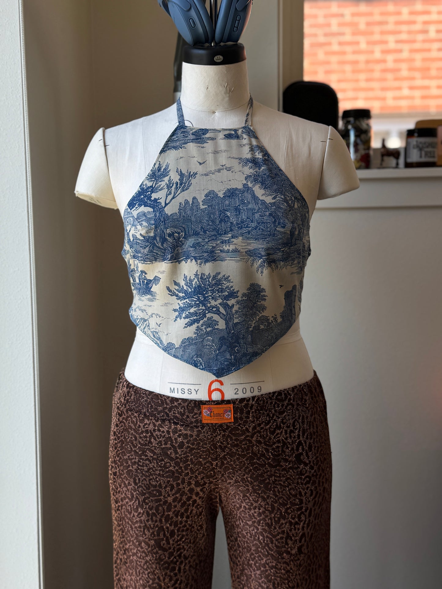 Back Tie Halter Crop Top